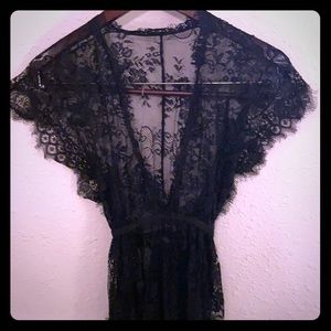 Gorgeous lace floral night gown.